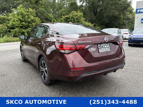 Used 2021 Nissan Sentra SV FWD image 3