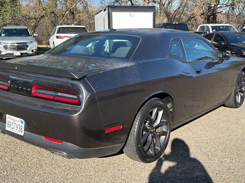 Used 2020 Dodge Challenger SXT w/ Blacktop Package image 5