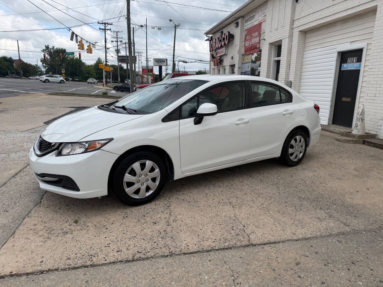 Used 2013 Honda Civic LX image 3