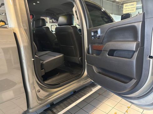 Used 2017 GMC Sierra 2500 SLT AWD/4WD image 27