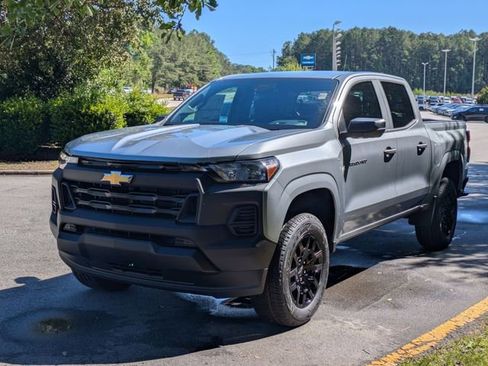 New 2026 Chevrolet Colorado W/T w/ WT Custom Package RWD image 5