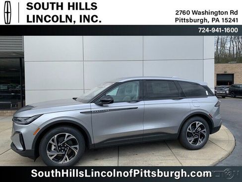 New 2026 Lincoln Nautilus Premier w/ Equipment Group 102A AWD/4WD image 8