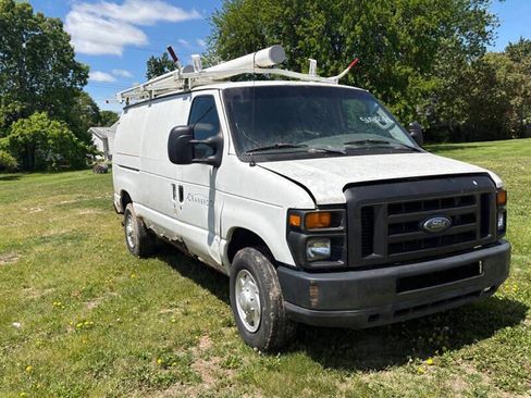 Used 2008 Ford E-250 and Econoline 250 image 7