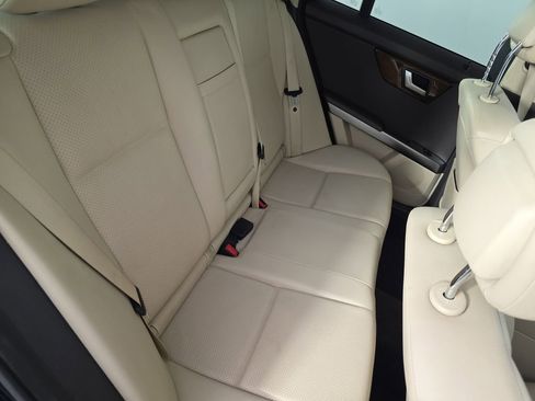 Used 2014 Mercedes-Benz GLK 350 4MATIC image 34