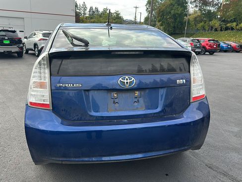 Used 2011 Toyota Prius Two FWD image 3