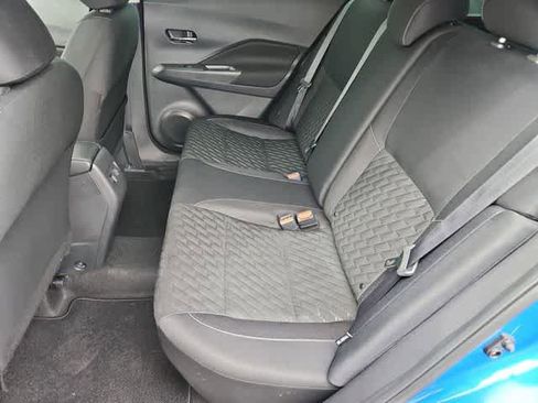 Used 2022 Nissan Kicks SV image 18