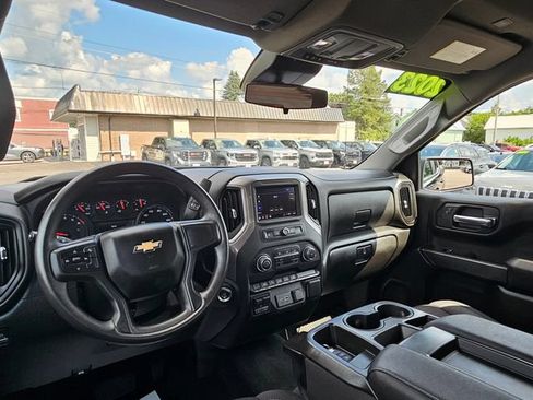 Used 2023 Chevrolet Silverado 1500 Custom AWD/4WD image 13