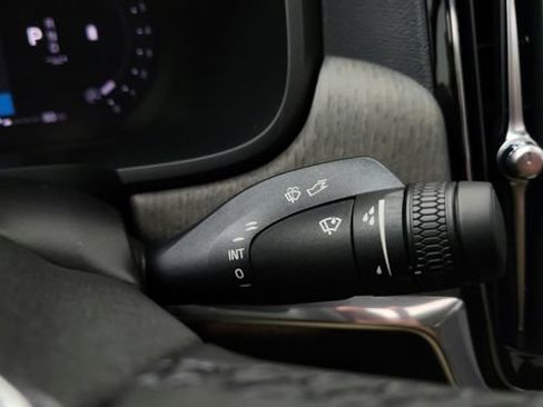 Used 2023 Volvo S90 B6 Plus AWD/4WD image 75