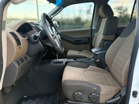 Used 2006 Nissan Xterra S w/ (U01) Utility Pkg image 11