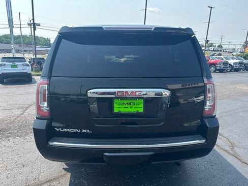Used 2015 GMC Yukon XL Denali w/ Touring Package AWD/4WD image 5