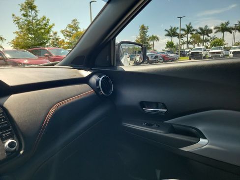 Used 2024 Nissan Kicks SR w/ SR Premium Package FWD image 28
