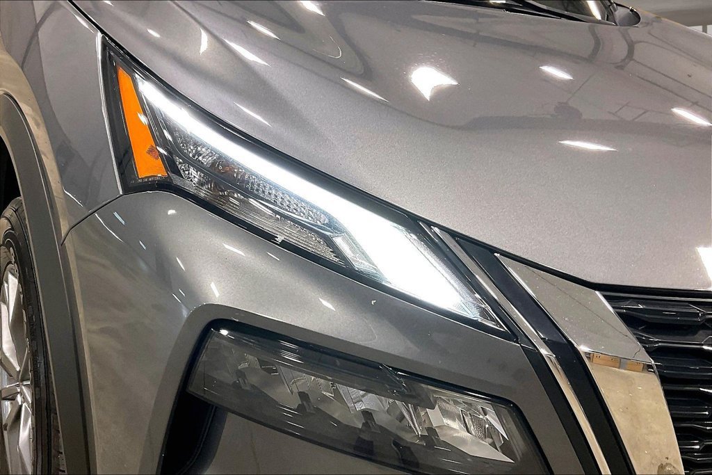 Used 2023 Nissan Rogue S AWD/4WD image 31