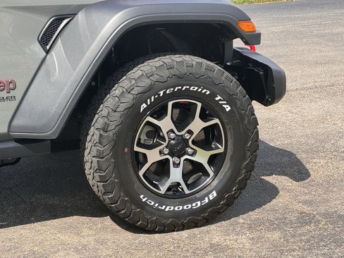 Used 2021 Jeep Wrangler Unlimited Rubicon AWD/4WD image 26