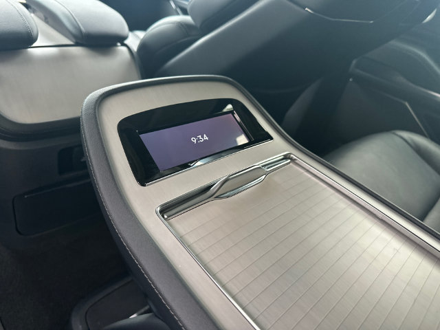 New 2026 Lincoln Navigator Reserve AWD/4WD image 22