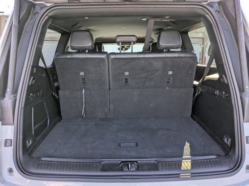 Used 2024 Jeep Wagoneer Series II image 11