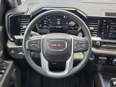 Used 2024 GMC Sierra 1500 Elevation w/ Elevation Premium Package AWD/4WD image 21