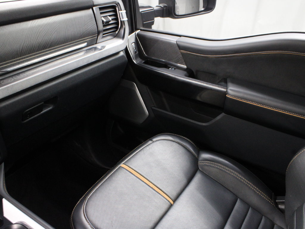 Used 2023 Ford F250 Platinum AWD/4WD image 39