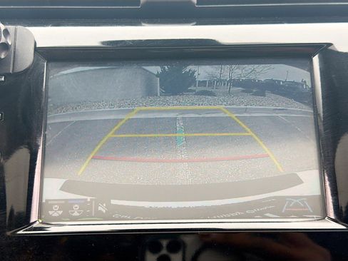 Used 2018 Toyota Camry SE w/ Moonroof Package image 22