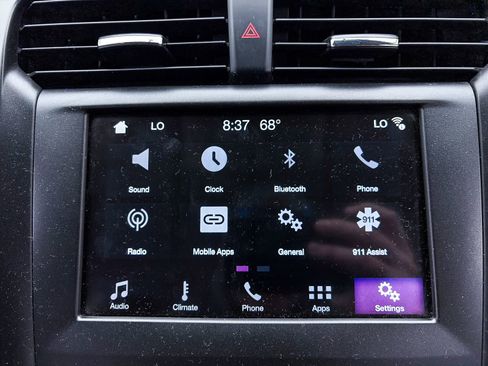 Used 2018 Ford Fusion SE w/ Equipment Group 201A image 21