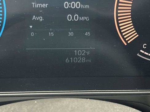 Used 2025 Hyundai Kona SEL FWD image 43