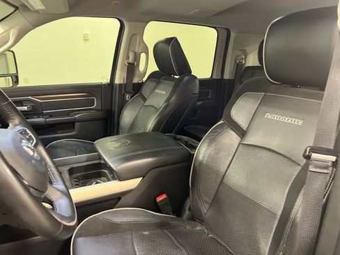 Used 2024 RAM 2500 Laramie w/ Towing Technology Group AWD/4WD image 4