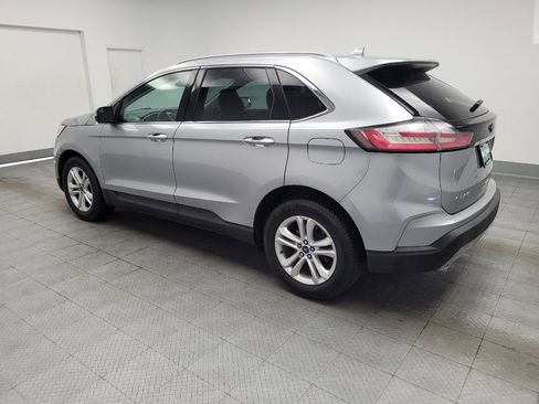 Used 2020 Ford Edge SEL FWD image 3