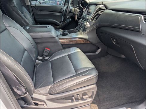 Used 2017 Chevrolet Tahoe LT AWD/4WD image 18