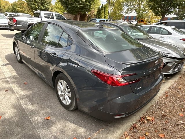 Used 2025 Toyota Camry LE w/ Convenience Package FWD image 2