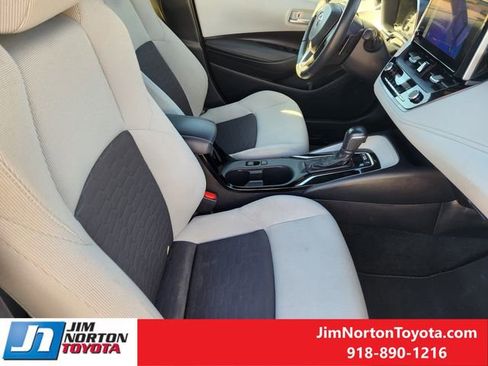 Used 2023 Toyota Corolla SE image 15