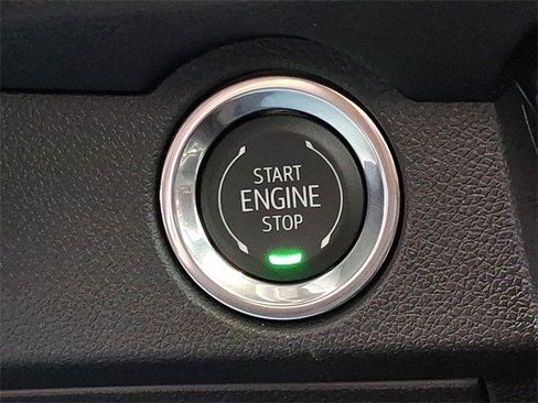 Certified 2026 Chevrolet Traverse Z71 w/ Enhanced Driving Package image 26