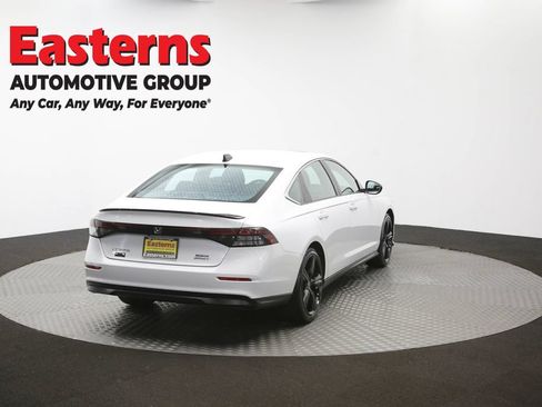 Used 2024 Honda Accord Sport image 39