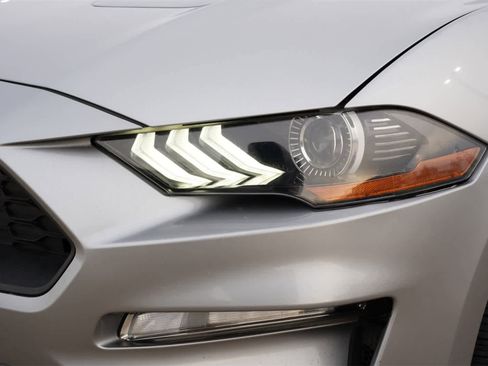 Used 2022 Ford Mustang Premium image 25