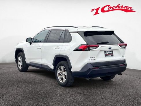 Used 2020 Toyota RAV4 LE w/ Carpet Mat Package AWD/4WD image 9
