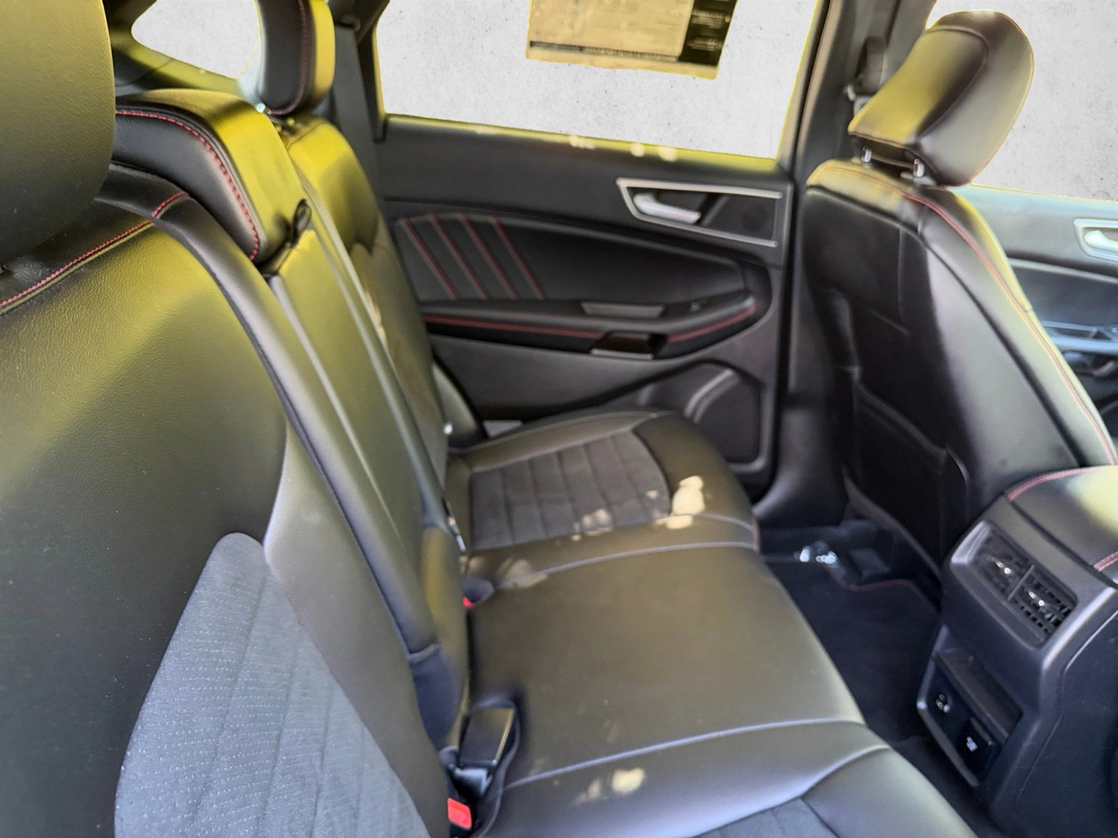Used 2021 Ford Edge ST-Line w/ Class II Trailer Tow Package AWD/4WD image 25