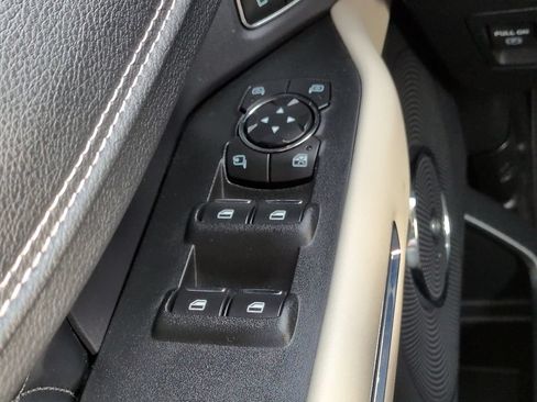 Used 2019 Ford Expedition Max Platinum RWD image 25