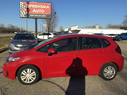 Used 2015 Honda Fit LX image 10