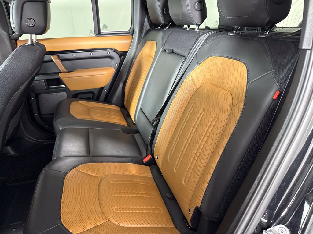 Used 2023 Land Rover Defender 110 X AWD/4WD image 28