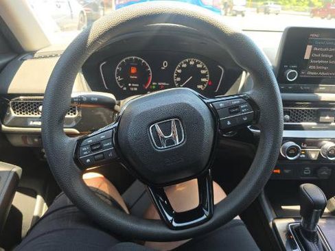 Used 2023 Honda Civic LX image 7
