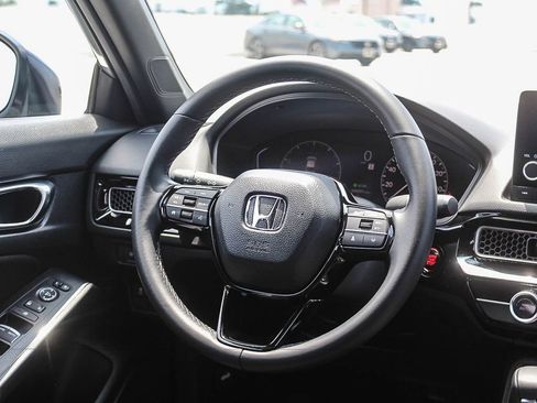 Certified 2025 Honda Civic Sport image 16