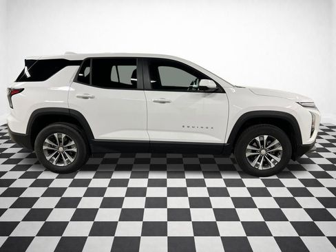 Certified 2025 Chevrolet Equinox LT w/ Safety and Technology Package AWD/4WD image 2