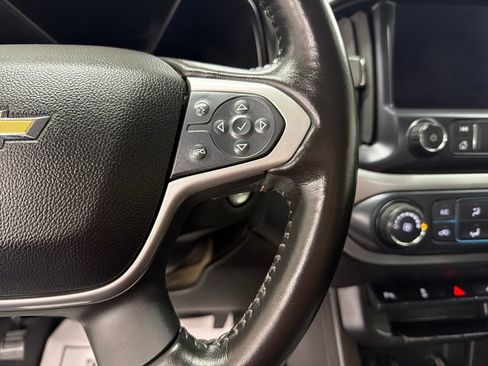 Used 2021 Chevrolet Colorado LT w/ Fleet Safety Package image 21