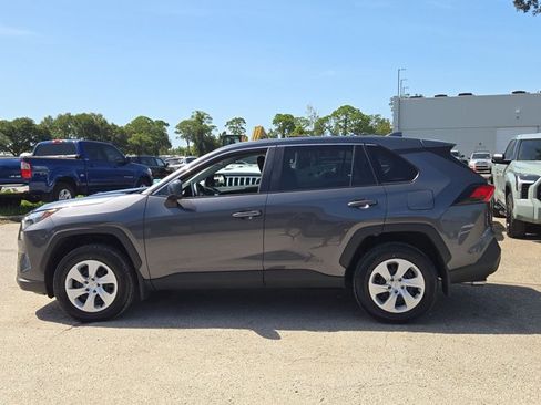 Used 2025 Toyota RAV4 LE FWD image 9