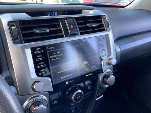 Used 2024 Toyota 4Runner SR5 image 23