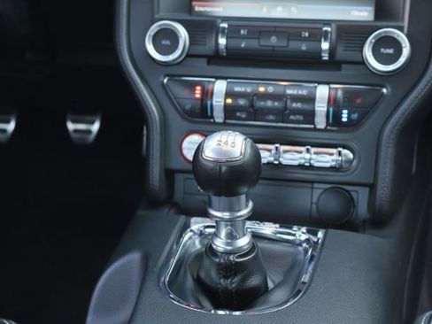 Used 2015 Ford Mustang GT Premium w/ Equipment Group 401A RWD image 28