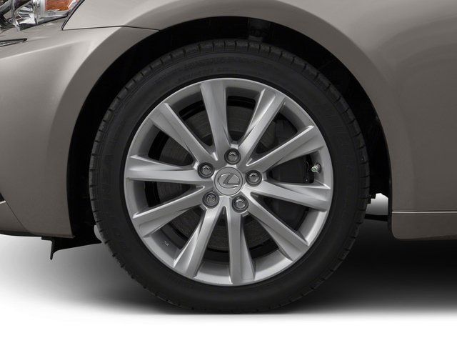Used 2016 Lexus IS 200t RWD image 11