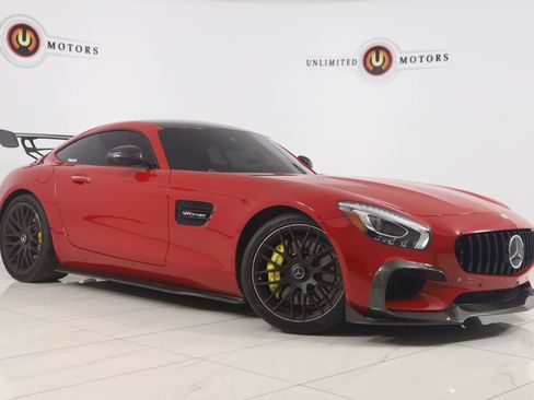 Used 2017 Mercedes-Benz AMG GT Coupe image 33