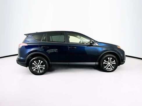 Used 2018 Toyota RAV4 LE w/ All Weather Liner Package AWD/4WD image 10