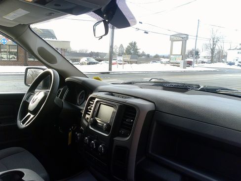 Used 2019 RAM 1500 Express w/ Express Value Package image 20