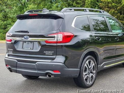 Used 2023 Subaru Ascent Limited w/ Technology Package AWD/4WD image 6