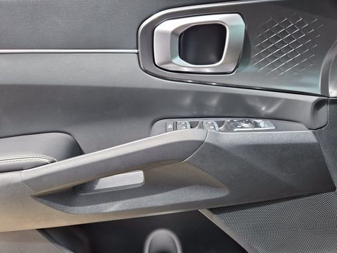 New 2026 Kia Sorento S FWD image 16